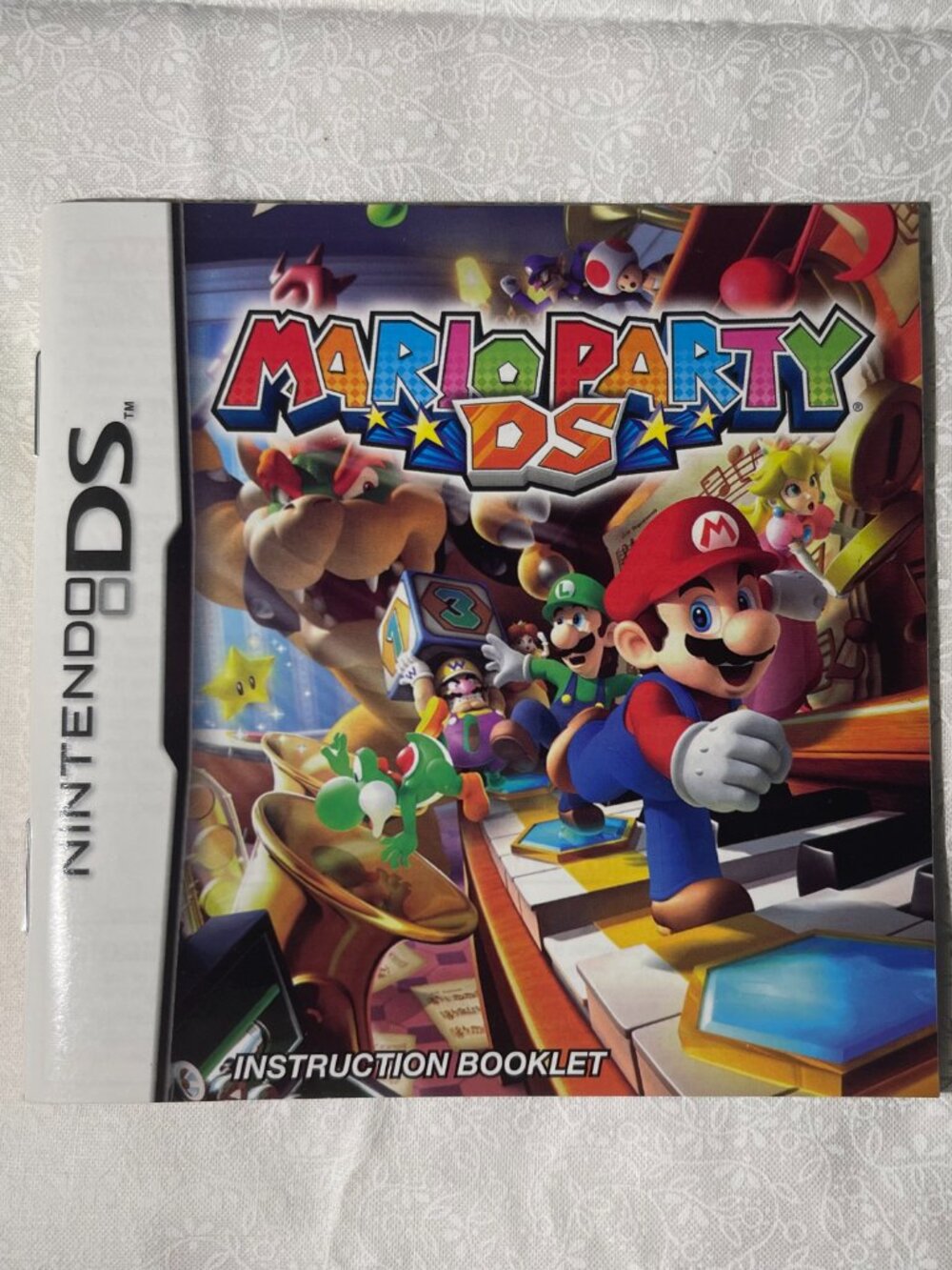 Nintendo DS Instruction Book Mario Party DS (MANUAL ONLY) (42)